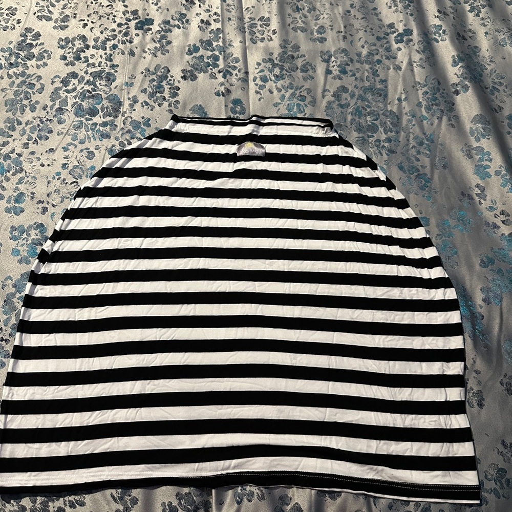 Itzy Ritzy Mom Boss 4-in-1 Multi Use Nursing Cover/Car Seat Cover